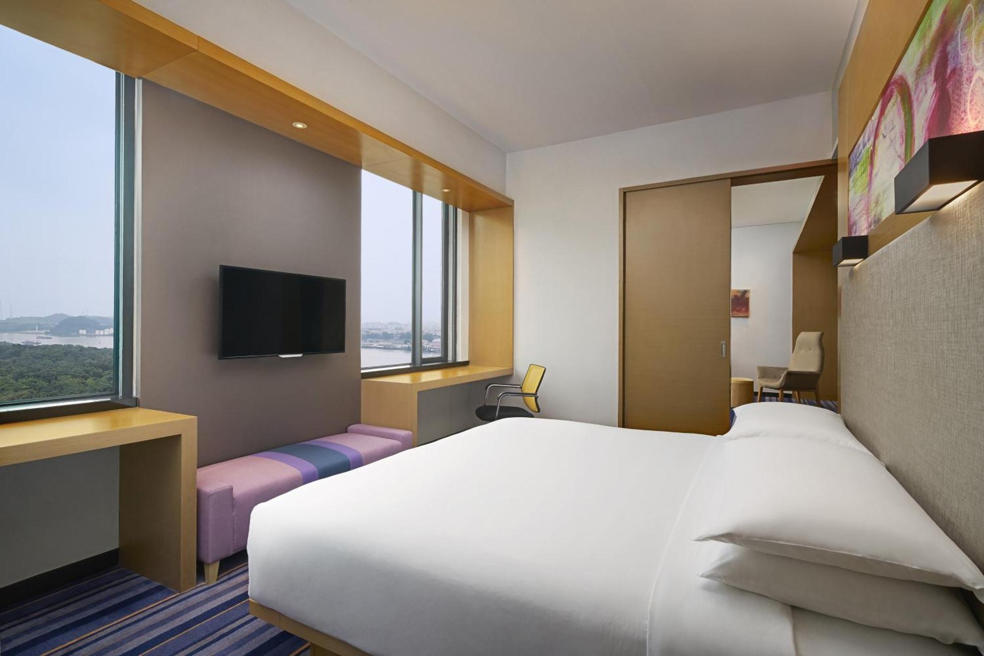 Aloft Guangzhou University Park Exterior photo